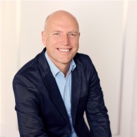 Raymond van Genderen Email