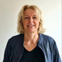 Astrid van de Laar Email