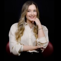 Vitória Egidio Email