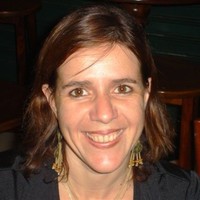 Daniela Pimenta Email