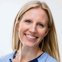 Wells Fargo Asset Management Employee Kari Hampton's profile photo