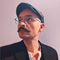 Krzysztof Krzyś Email