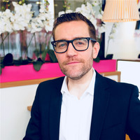 Tom Hampson Email & Phone Number