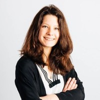 Louise Stumm Email