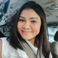 Novi Pangaribuan Email