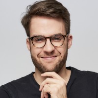Mikołaj Kolasiński Email