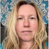 Iris Lemke Email