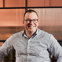 Robert Buntine Email