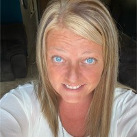 Kelly Millhorn Email & Phone Number