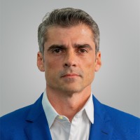 Vitor Thomaz Email & Phone Number