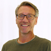 Thomas Boström Email