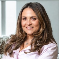 Raffaella Mota Email & Phone Number