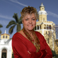 Tracy Rich Email & Phone Number