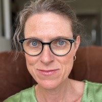 Dovetail Employee Kirstin Donaldson's profile photo