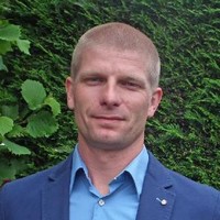 Dennis de Heer Email & Phone Number