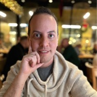 Oran Holländer Email