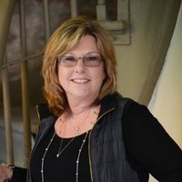 Whitney_Hancock Bank Employee Sandy Hicks's profile photo