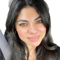 Jenny Flores Email & Phone Number