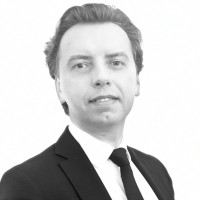 Verdier & Co. Corporate Advisory ¦ B Corp certified Employee Rostyslav Zhuk's profile photo
