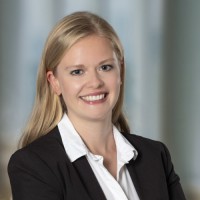 Julia van Ryk Email