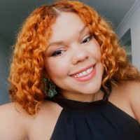 Apolar Imóveis Employee Raissa Baggio's profile photo