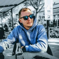 Simon Dukarič Email