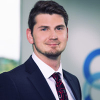Synergy Wealth Solutions Employee Logan Offner's profile photo
