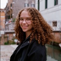 LimeFlight Employee Heloisa Farias Escobar's profile photo