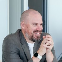 Lee Peters Email & Phone Number