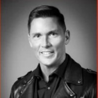 Saks Fifth Avenue Stores (SFA) Employee Dell Ashley's profile photo