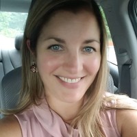 SmartPak Employee Angela Mello's profile photo