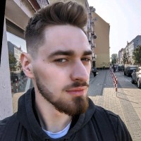 Kamil Grabczyński Email