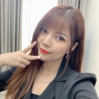Selina Tan Email