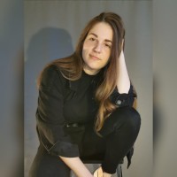 Rita Fábián Email