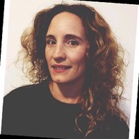 Kaye Hollemans Email