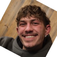Tussell Employee Charlie Hardy's profile photo
