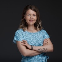 Laura Nõmmik Email
