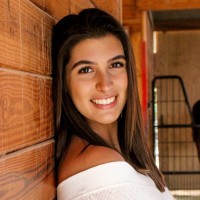 Isabelle Davis Email & Phone Number