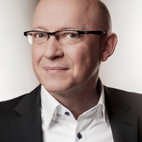 Stefan Lutz Email & Phone Number