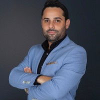 Lucas Morais Email