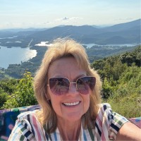 Graywood Properties LLC Employee Ginger Bernstein's profile photo