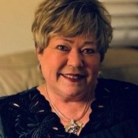 ExecuNet Employee Beverly Biddinger's profile photo