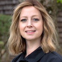 Sara Gluck Email & Phone Number
