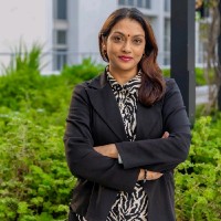 Yeshnee Naidoo Email