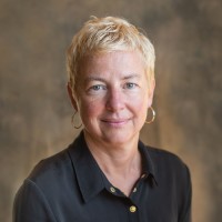 University of Oregon Employee Jennifer Welander's profile photo