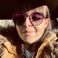 Valentina Gyulai Email