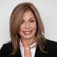 Roxanne Davis Email & Phone Number