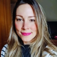 Mariana Mendes Email