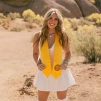 Lindsey Schmitt Email & Phone Number