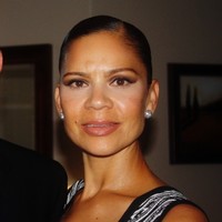 Annabelle Smith Email & Phone Number